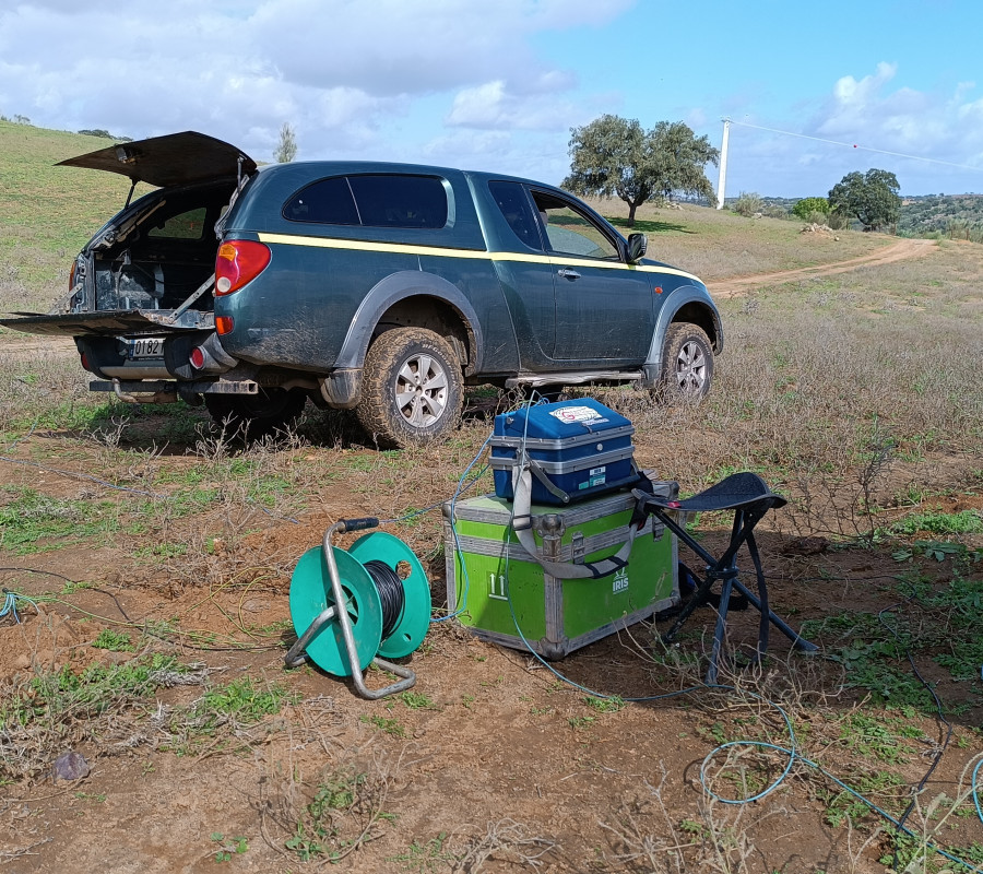 INDUCED POLARIZATION